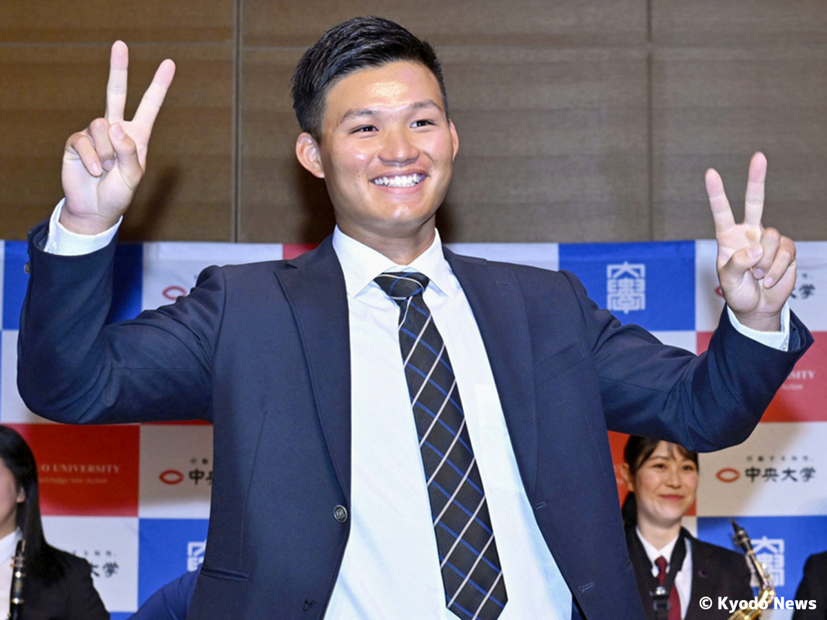 意外と知られていない？入団1年目に「背番号1」を付けた選手