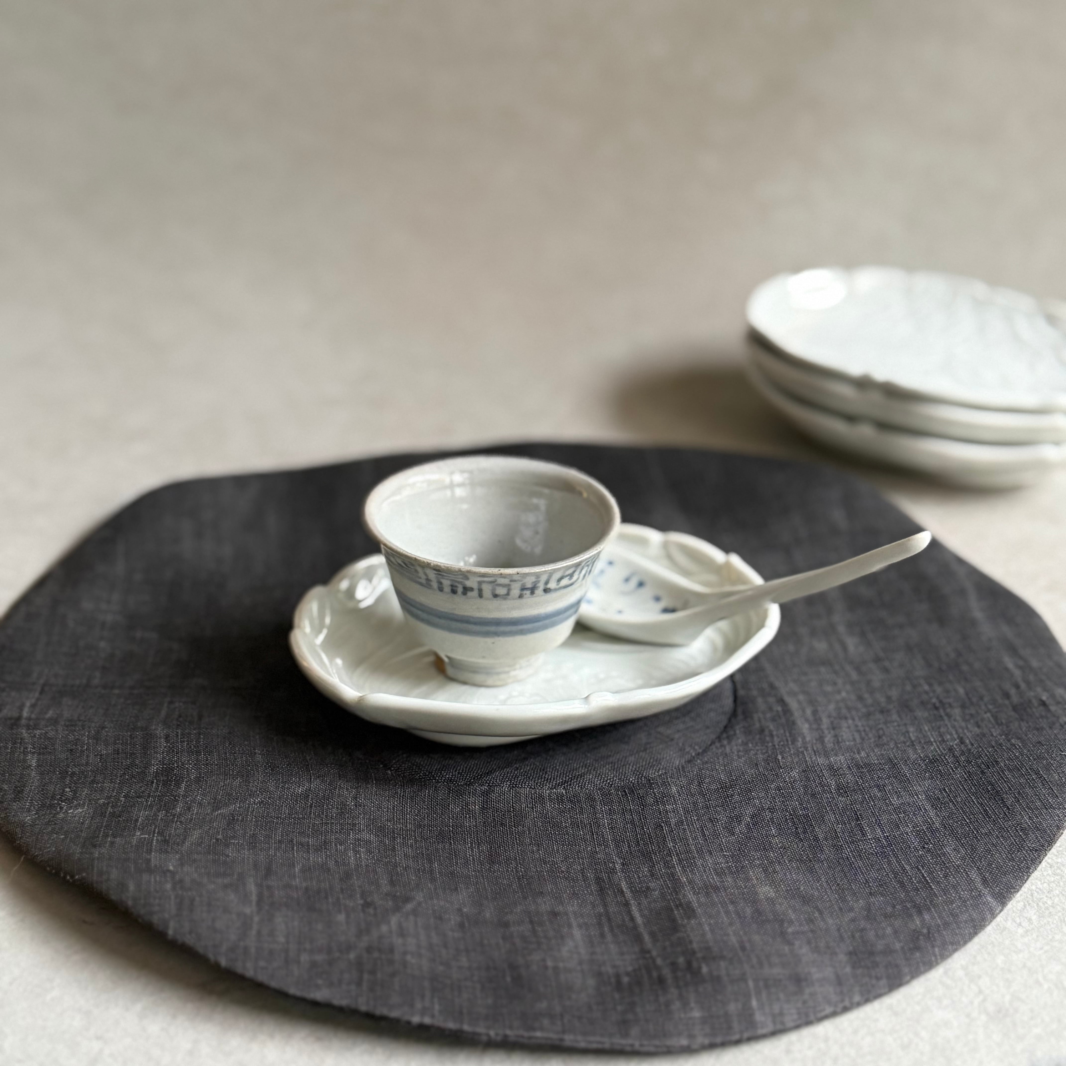 豊増一雄 染付茶杯 | gallery 一白