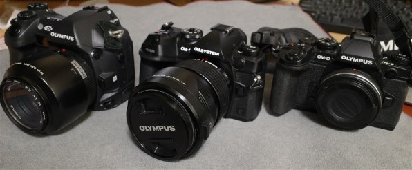 ペンタックス PENTAX K-70 300WズームREキット 価格比較 - 価格.com