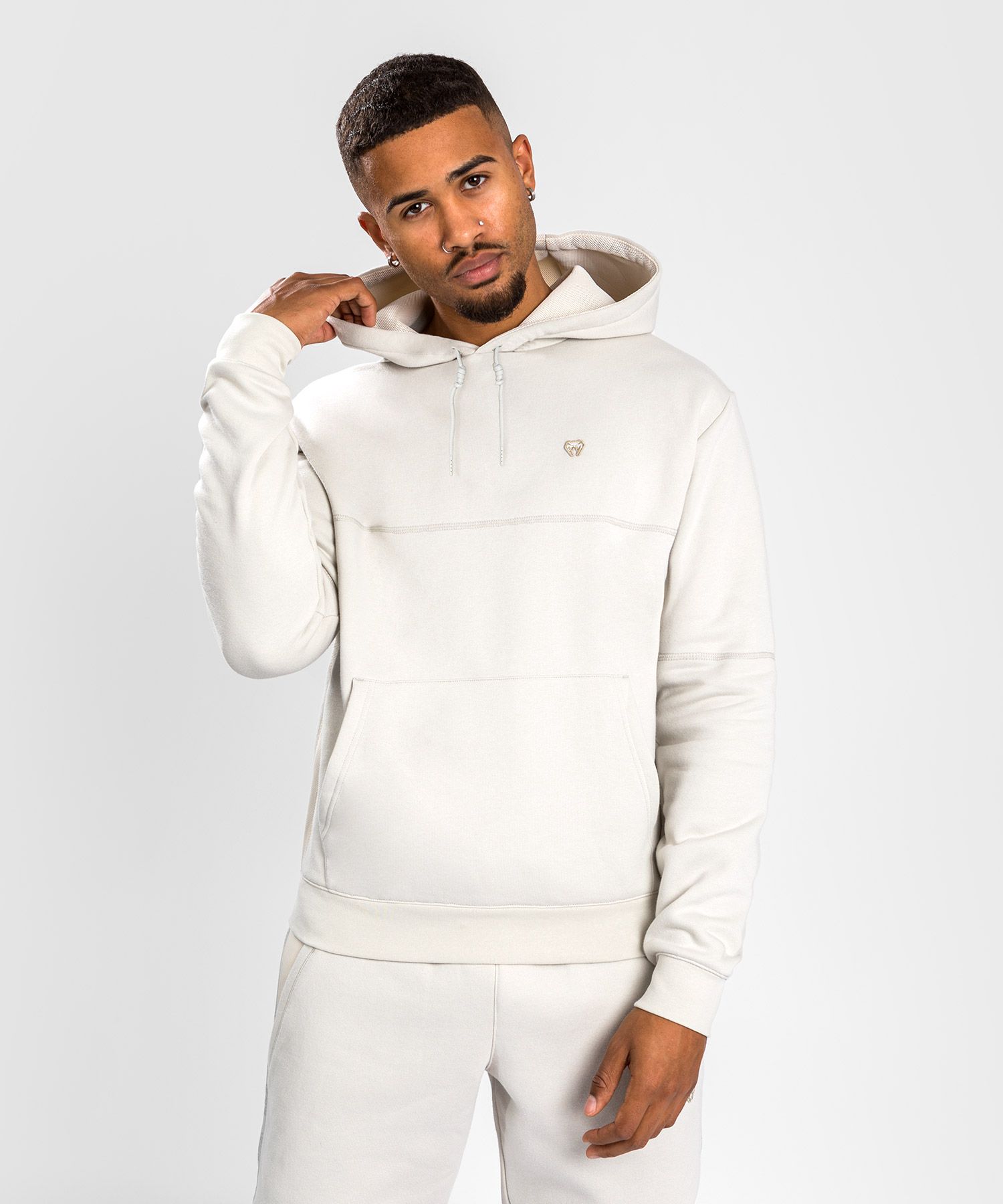 UFC Venum ファイトウィーク パーカー（ジップアップ） - ブラック | BEEST