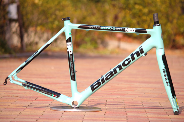 Bianchi（ビアンキ）CARBON MONO-Q TECH 928が入荷しました♪ - 買取