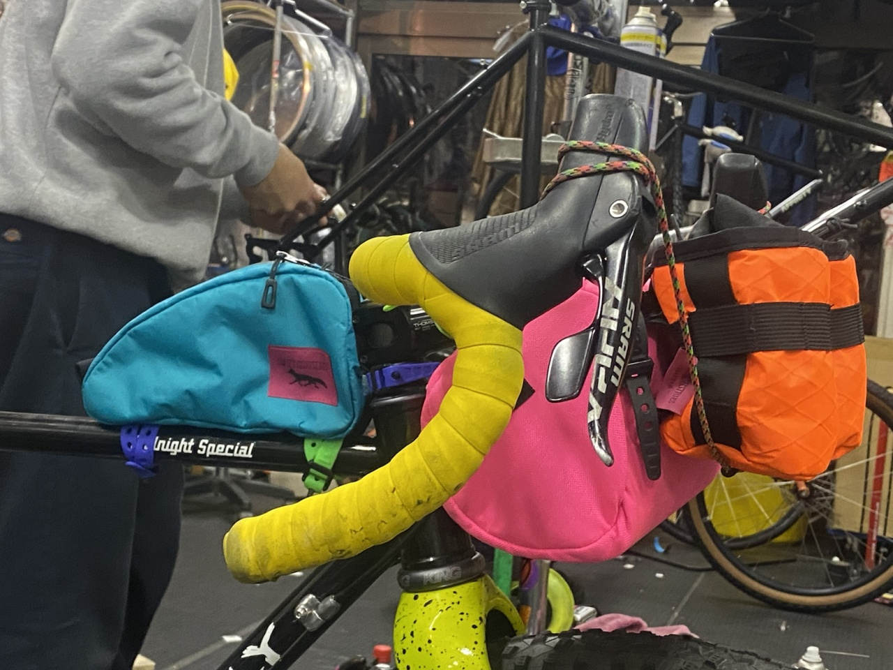 SWIFT INDUSTRIES* paloma handlebar bag (ecopak/teal) - BLUE LUG