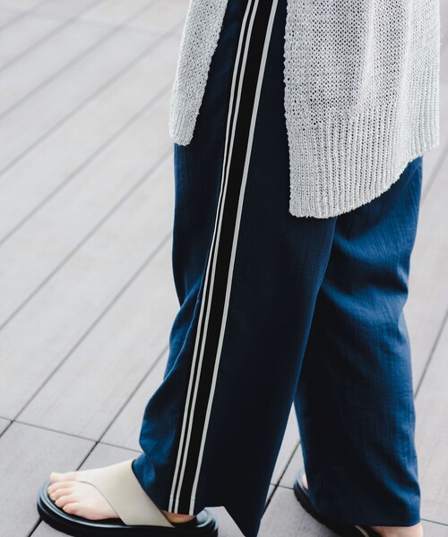 B:MING by BEAMS（ビーミングバイビームス）の「サイドライン パンツ