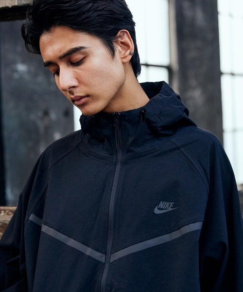 セットアップ対応商品》ナイキ テック ウィンドランナー メンズ
