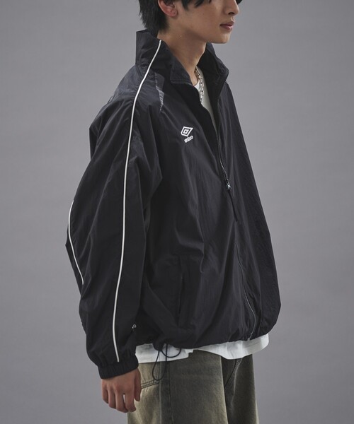 UMBRO（アンブロ）の「UMBRO/アンブロ 別注 UMBRO ナイロントラック