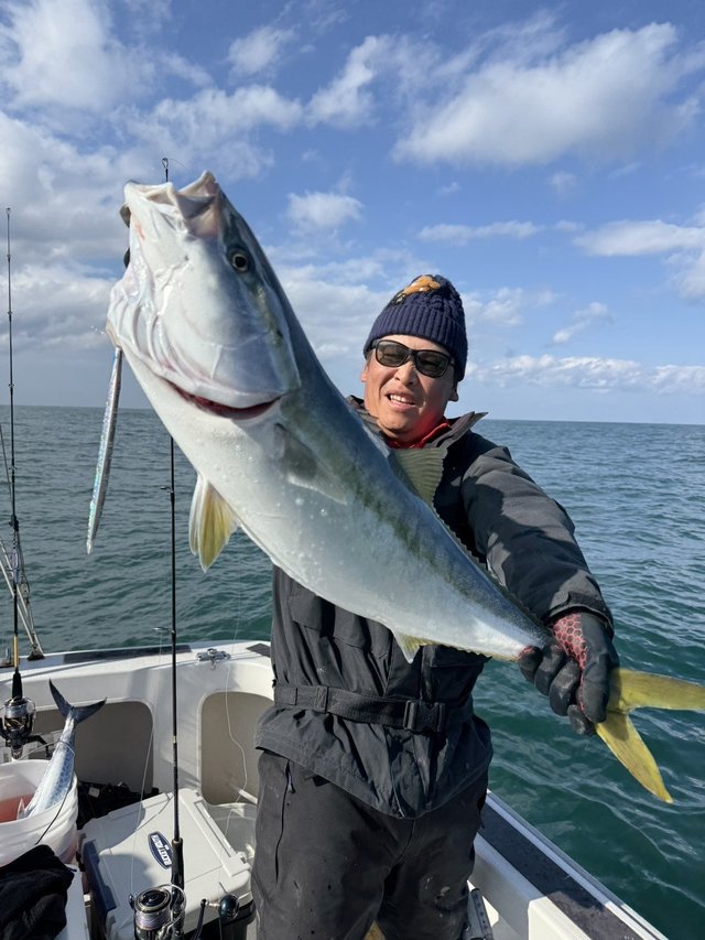 ダイワ スピニングリール 25ソルティガ 10000-P(10000-P): リール