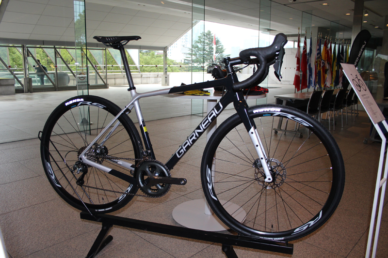 新開発のグラベルバイク「ゼネラル」などが登場 ガノー2020モデル