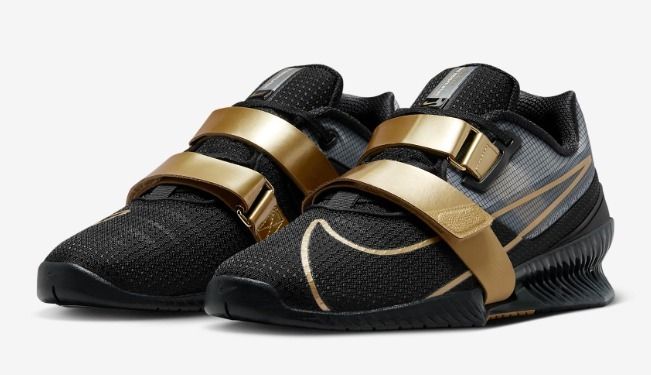 最新ウェイトリフティングシューズ！ Nike Romaleos 4お早めに！ (Nike