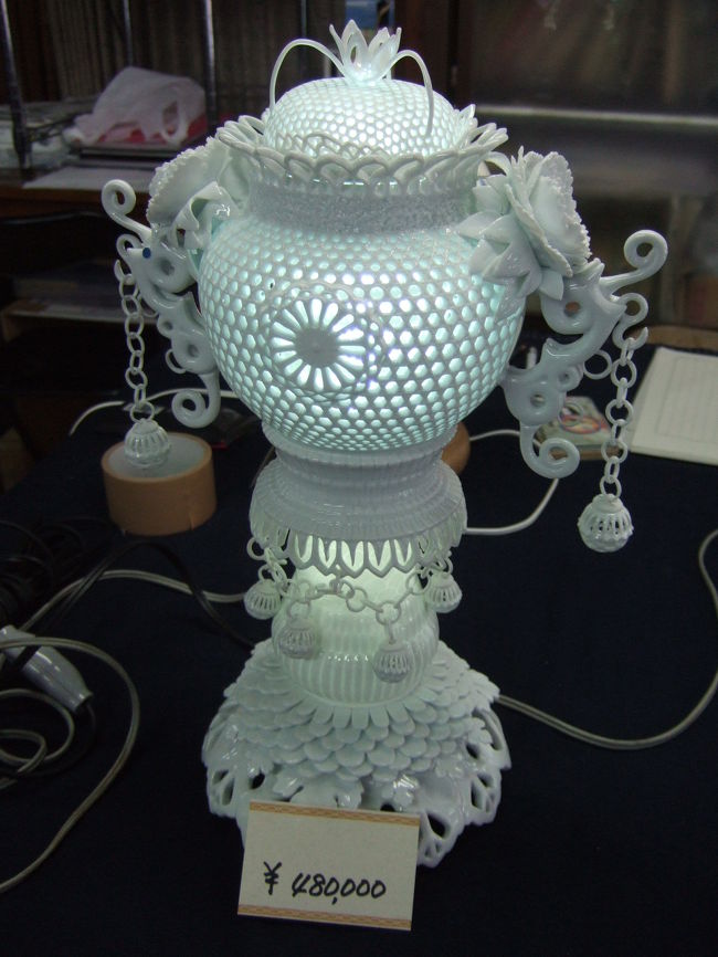 三川内焼 ” 白磁 透かし彫りの魅力 ”』佐世保(長崎県)の旅行記・ブログ