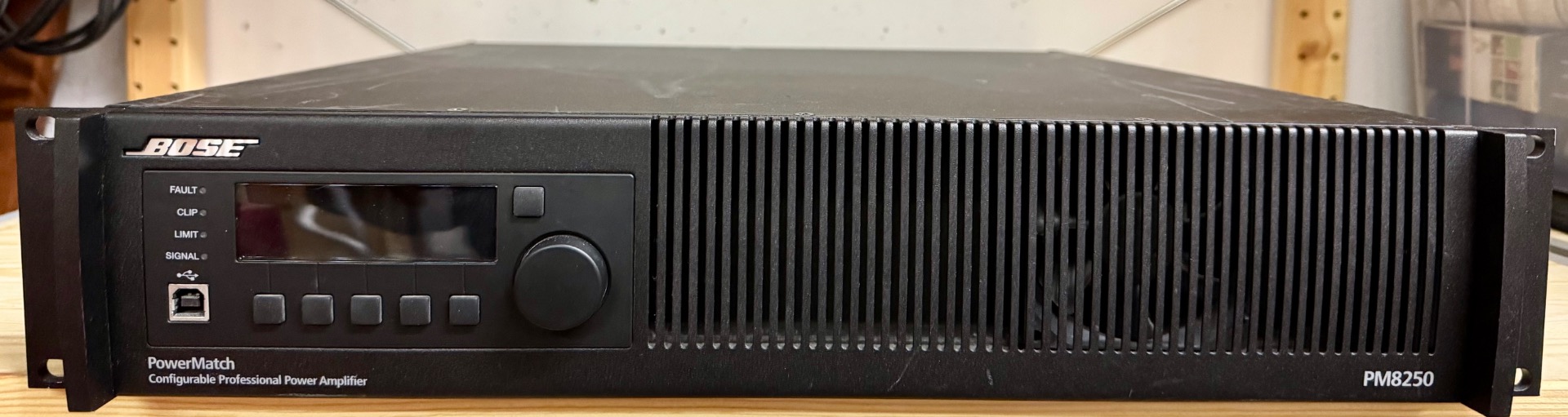 Bose PowerMatch PM8250 | 900 USD - Gebrauchte