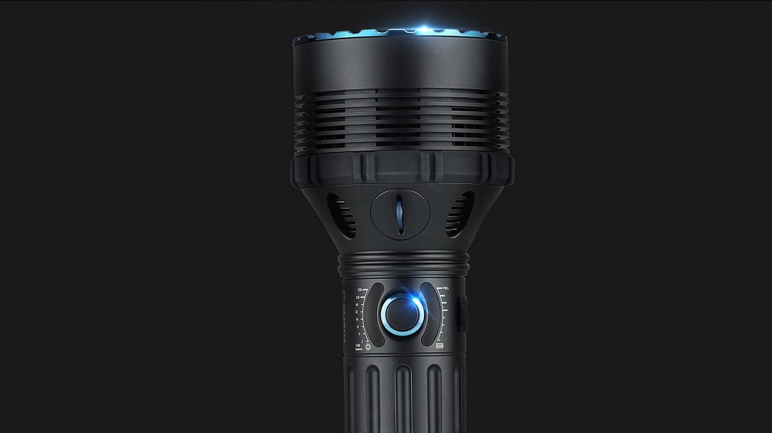 X9R Marauder 25000ルーメン 高輝度懐中電灯 - Olight Japan