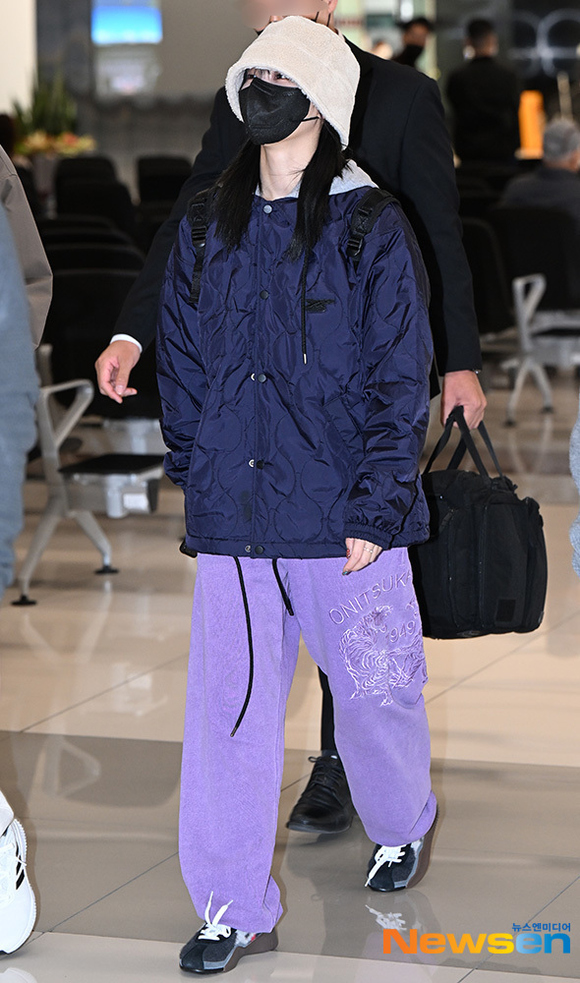 PHOTO】TWICE モモ、日本でのスケジュールを終えて韓国に到着