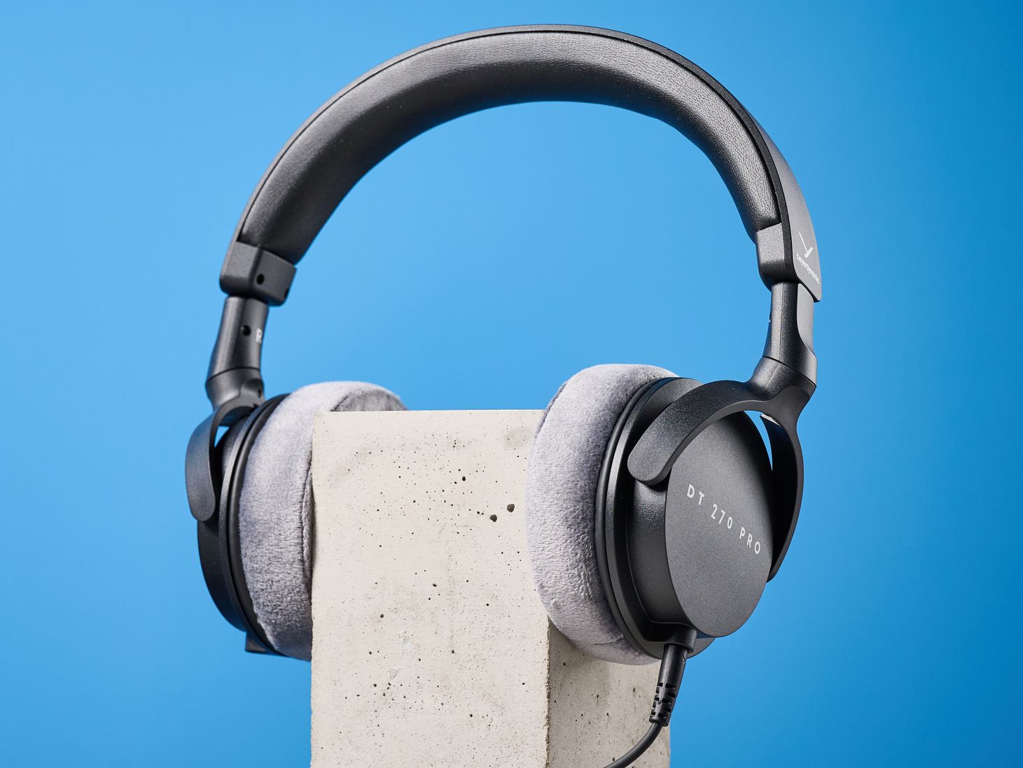 Beyerdynamic DT 270 Pro review | Tom's Guide