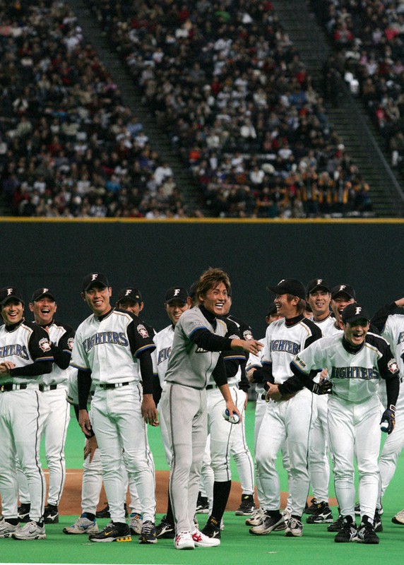 ルックバックさっぽろ50年：2004年 北海道日本ハム誕生 ／北海道