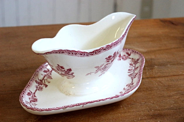 ショワジールロワ窯赤いバラモチーフのソーシエール フランス