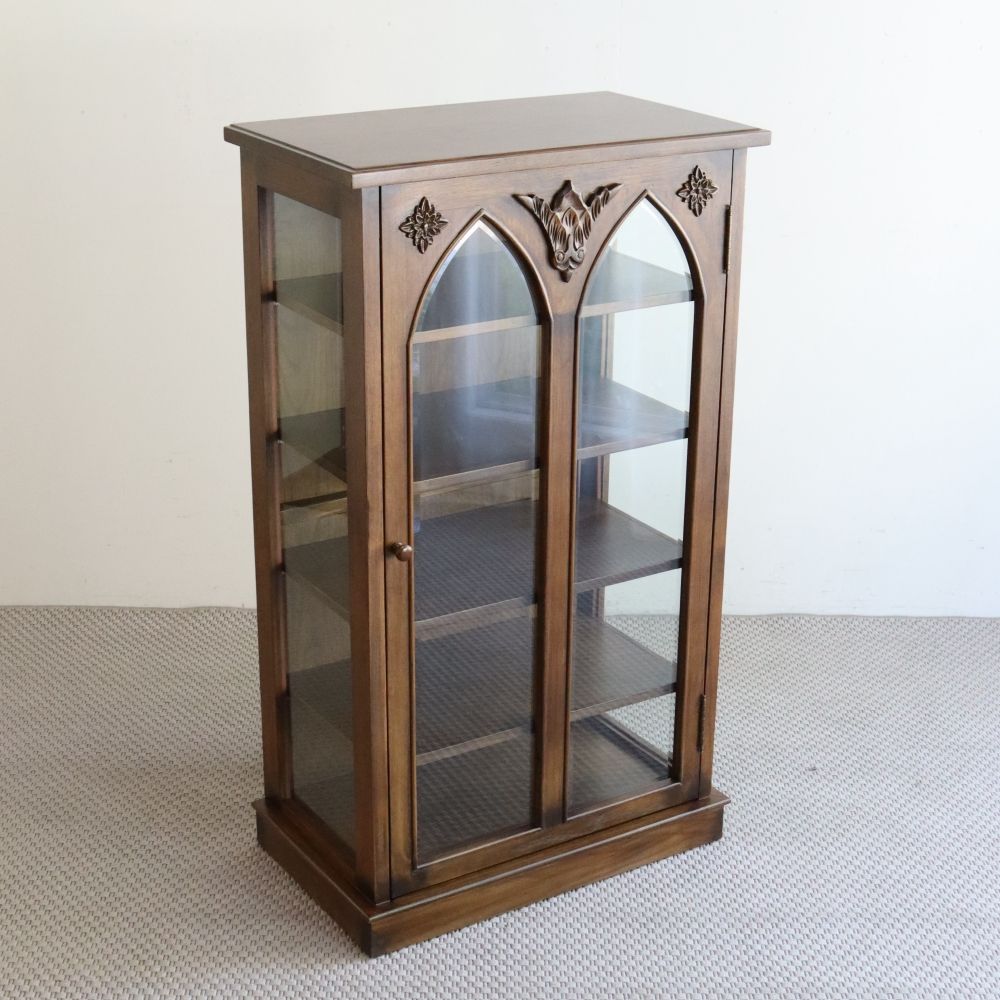 素敵なゴシック様式♪ アンティーク風 ディスプレイキャビネット MC2