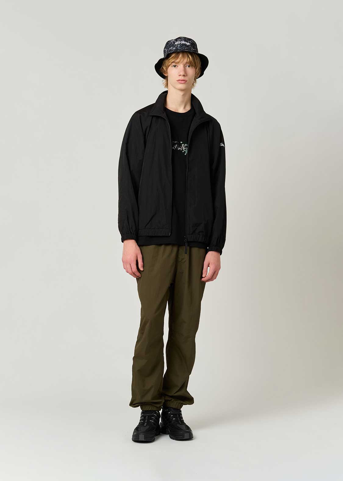 ビューティフルシャドーワイルドシングス｜ナイロンブルゾン｜ユニ