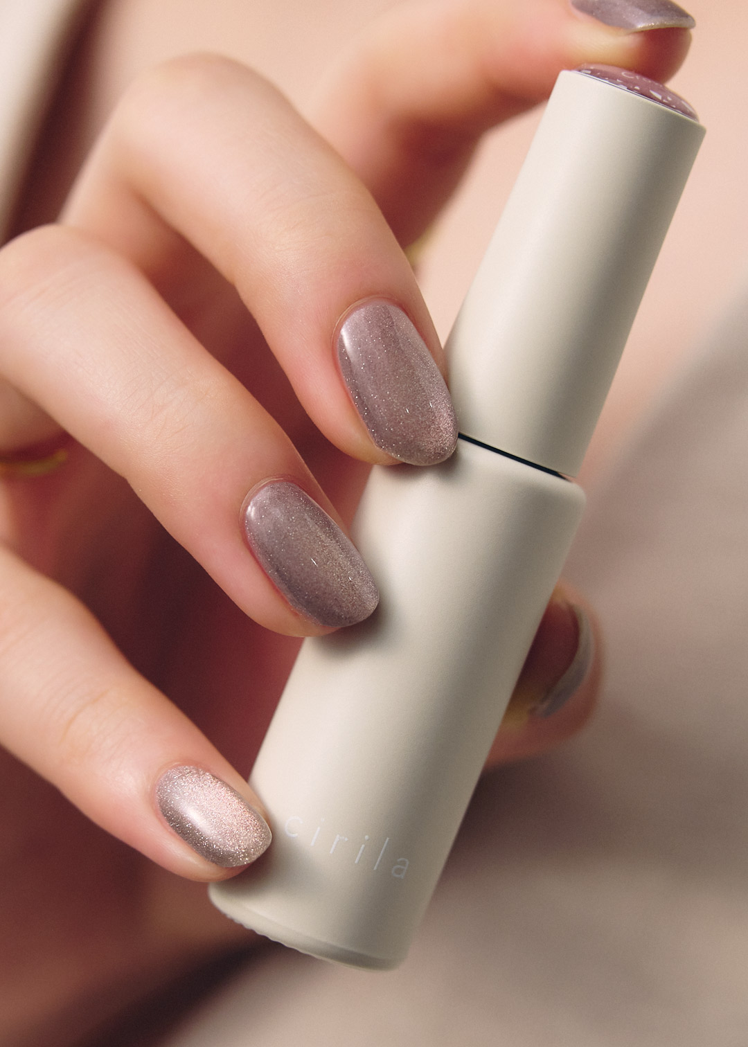 爪も肌も傷つけない次世代ジェルネイルキット ｜cirila（シリラ）公式