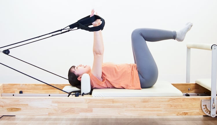 ピラティス｜チョコザップ｜24時間使えるコンビニジム | 運動も美容も