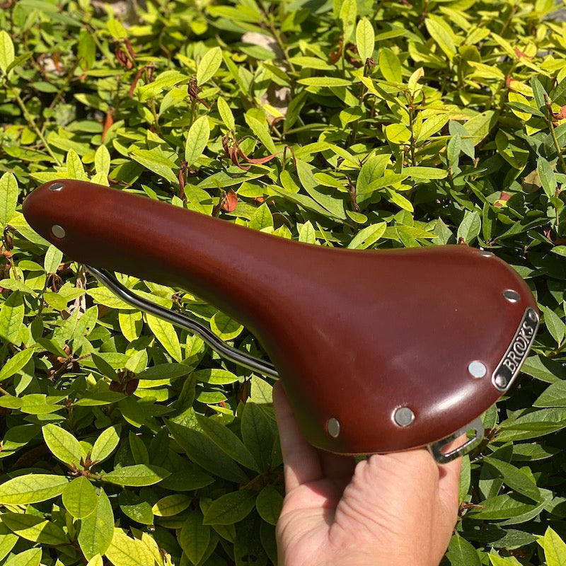 BROOKS SADDLE B15 SWALLOW – COG TOKYO