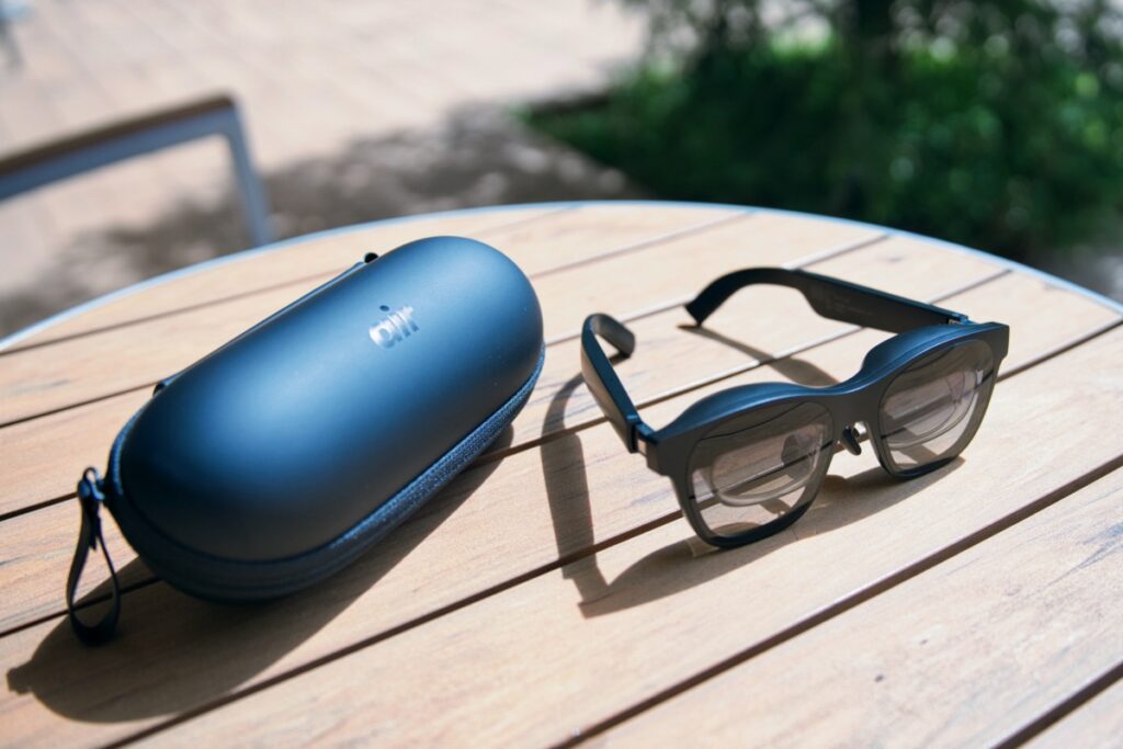 未来の視界を切り拓く！ARスマートグラス「XREAL Air（旧称：Nreal Air
