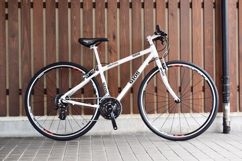 gios_mistral_white1.jpg