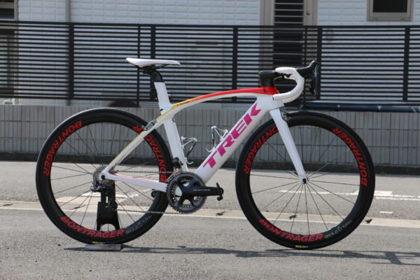 春だぁー！ゾクゾクするほどカッコイイお客様のバイクをちょこっとご