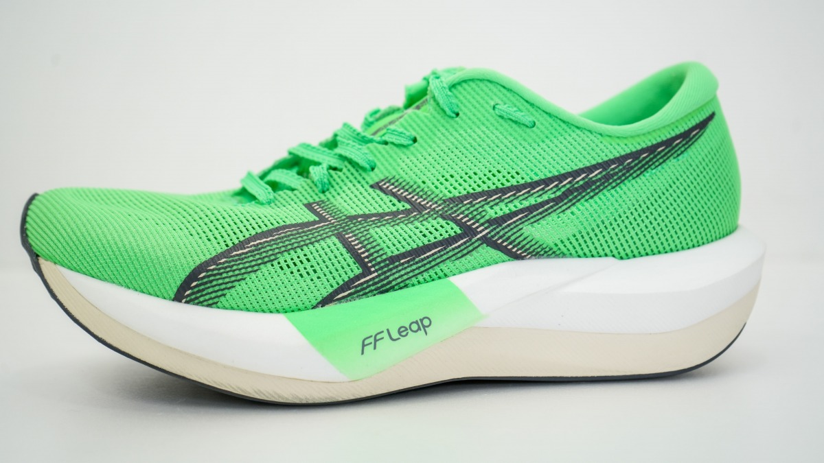 アシックス『マジックスピード 5』徹底レビュー！「サブ3を目指す