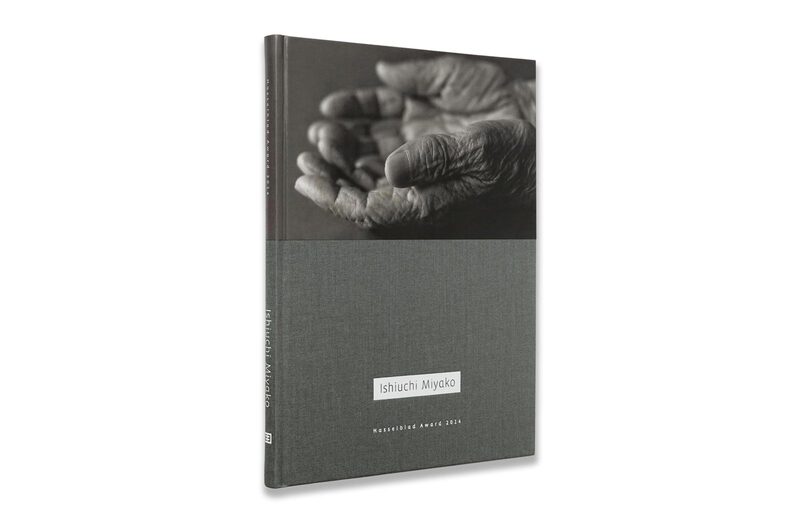 Miyako Ishiuchi: Hasselblad Award 2014 - 石内都| moom bookshop