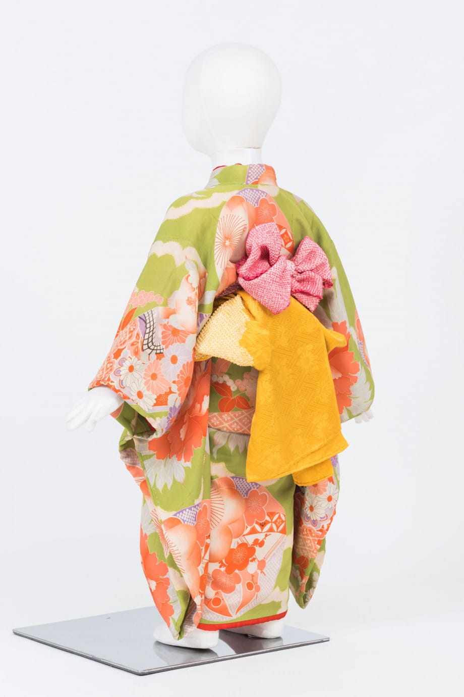 3歳の七五三】アンティーク着物でひと味違った演出！レンタル完全