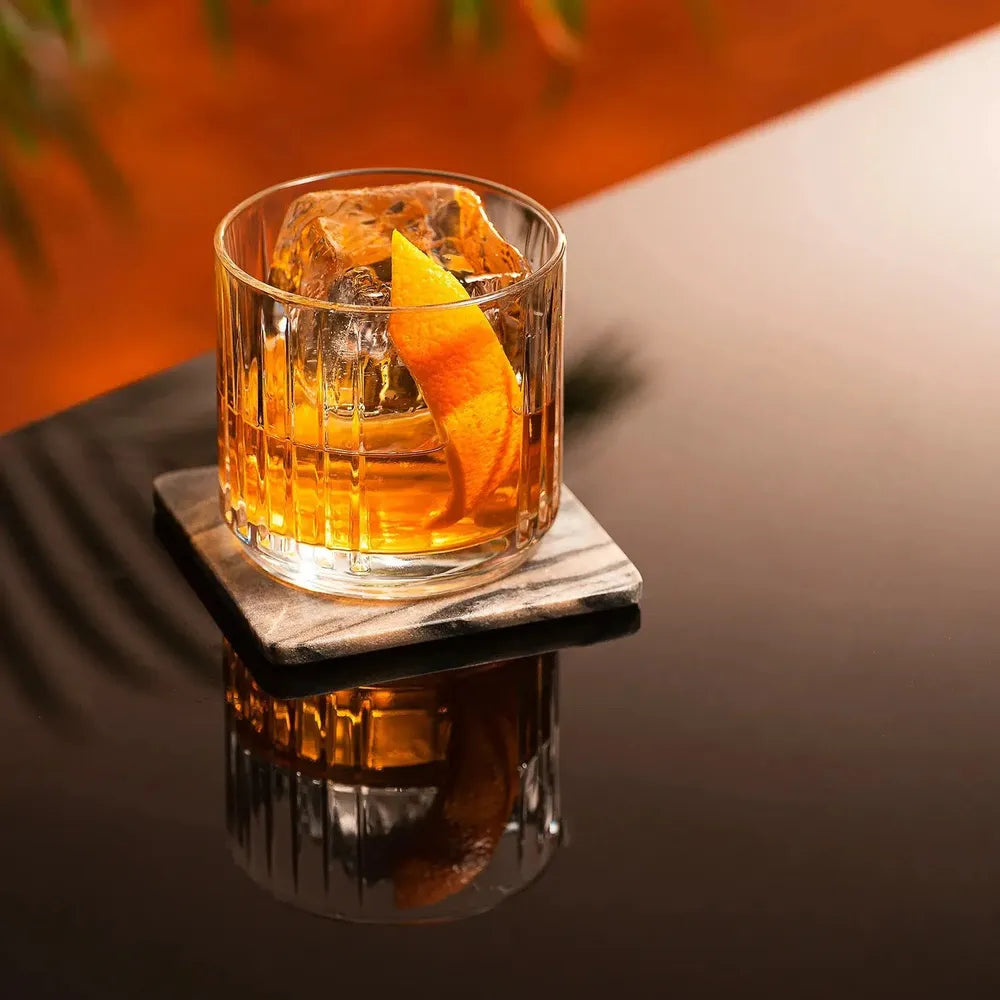 フロール デ カーニャ 18年熟成（Flor de Cana 18年 RUM） 40% 700ml