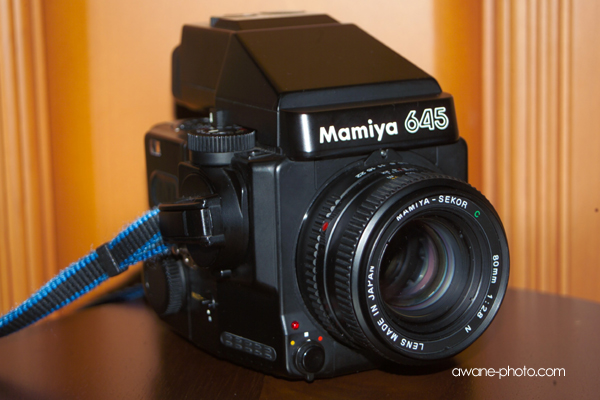 AEファインダーに難あり？この「マミヤ645スーパー」は使えるのか