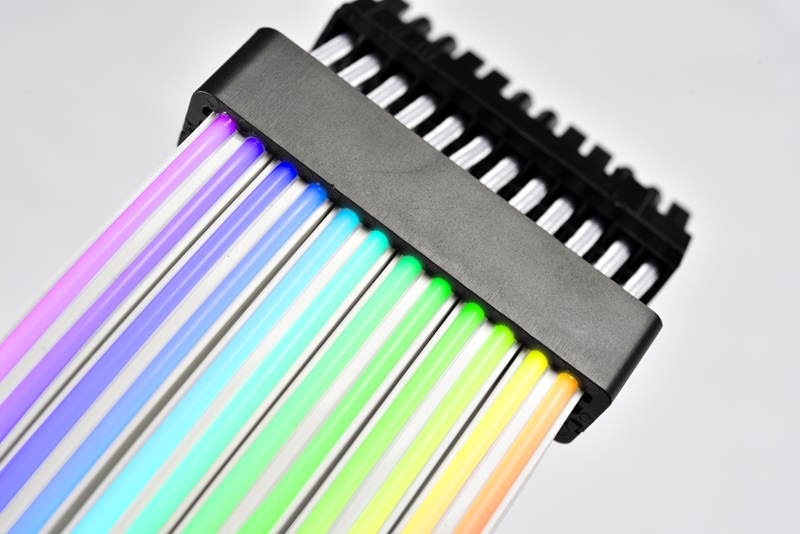 STRIMER PLUS - 欲しいPC DIYパーツを世界から－株式会社ディラック