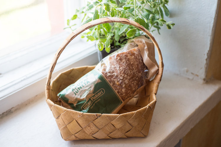 北欧のかご】フィンランドからきたぬくもり溢れる上質な白樺かご。北欧