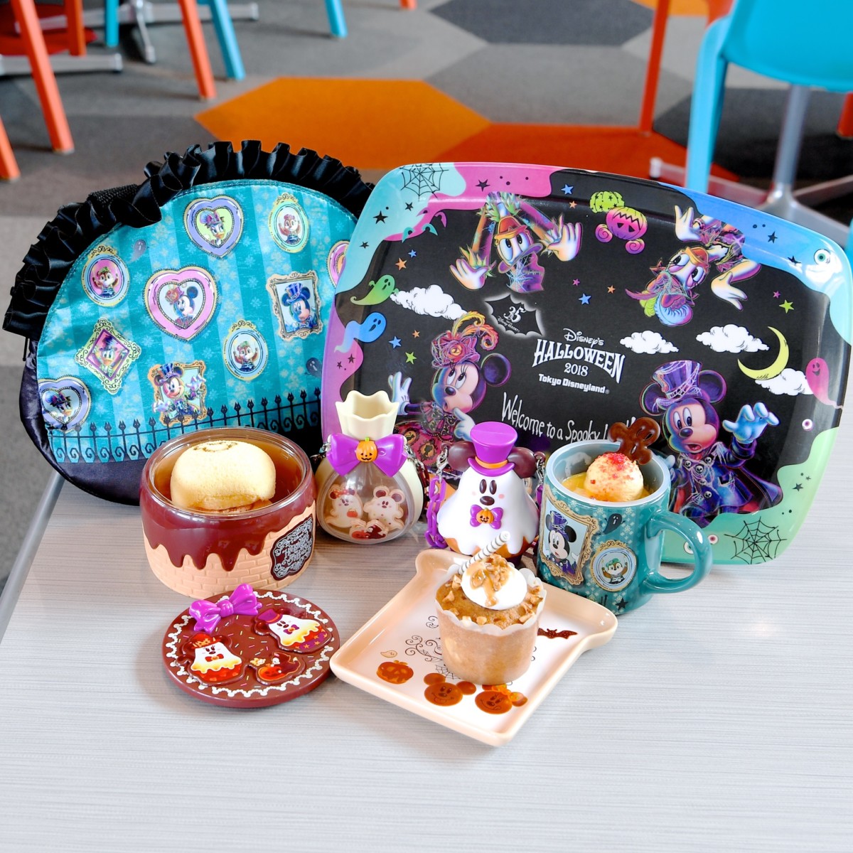 コロンとかわいいランチケースも！東京ディズニーランド“ディズニー