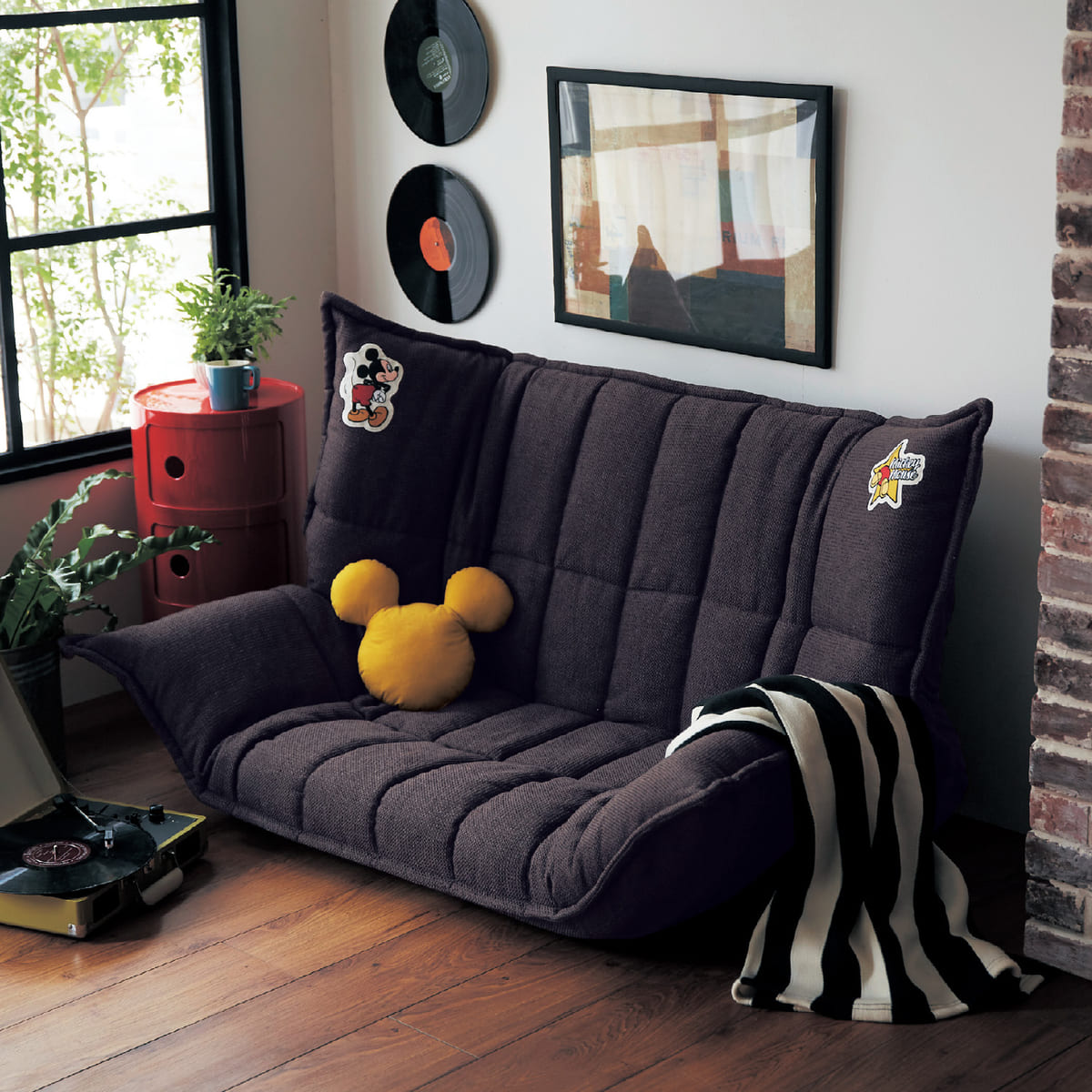 クッションとアップリケ付き！ベルメゾン ディズニー「リクライニング