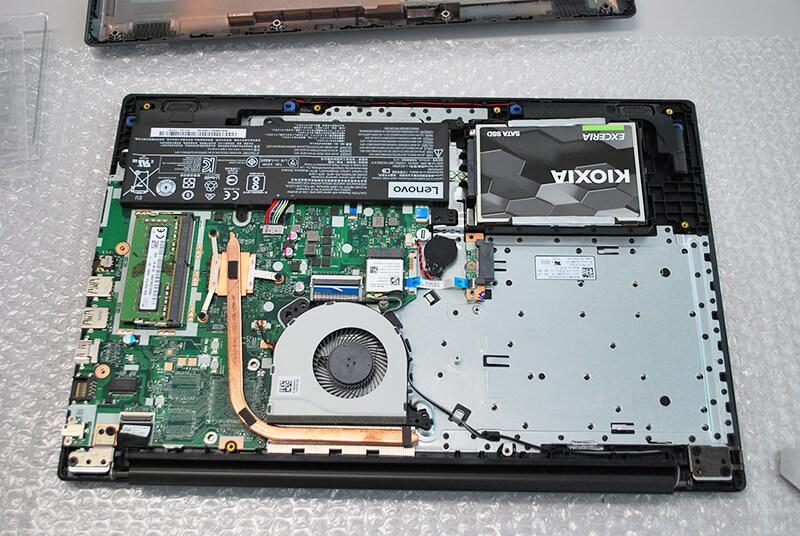 Lenovo ideapad 330 リカバリーUSBを作成してHDDをSSDに換装した／分解