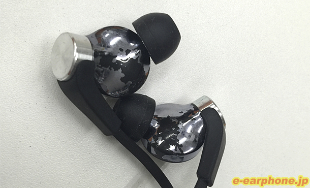 スタッフ愛機紹介:01】タラちゃんが愛用しているSONYのMDR-XB90EXを