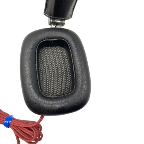 Bowers & Wilkins (バウワース＆ウィルキンス) ヘッドホン P7