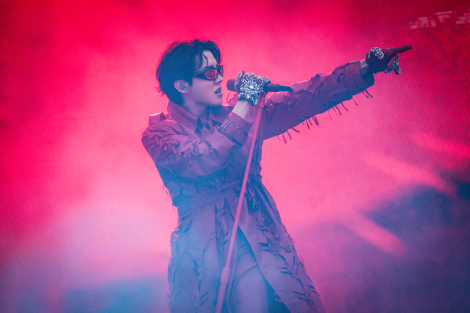 BTS・J-HOPEソロ集大成『'HOPE ON THE STAGE' FINAL』公演にJIN＆JUNG