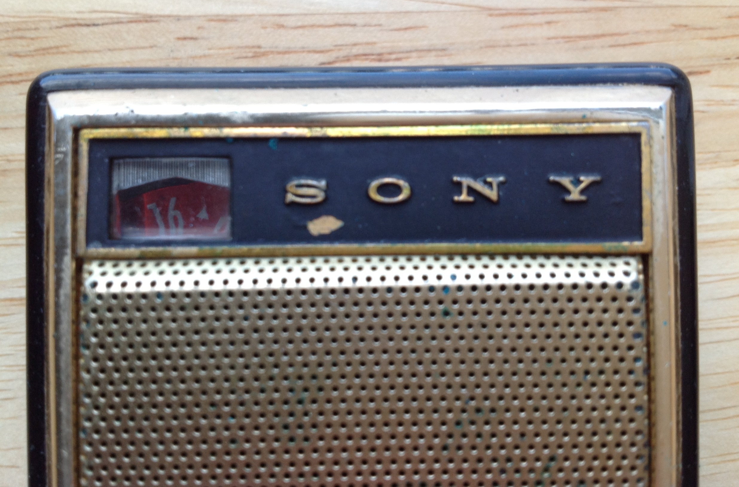 Sony TR-730 | Electric Thrift