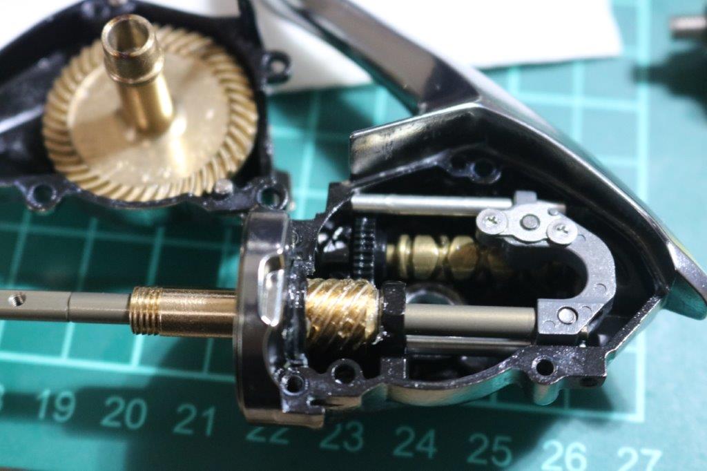 カスタムレポート 18ステラ2500S オーバーホール | リールカスタム