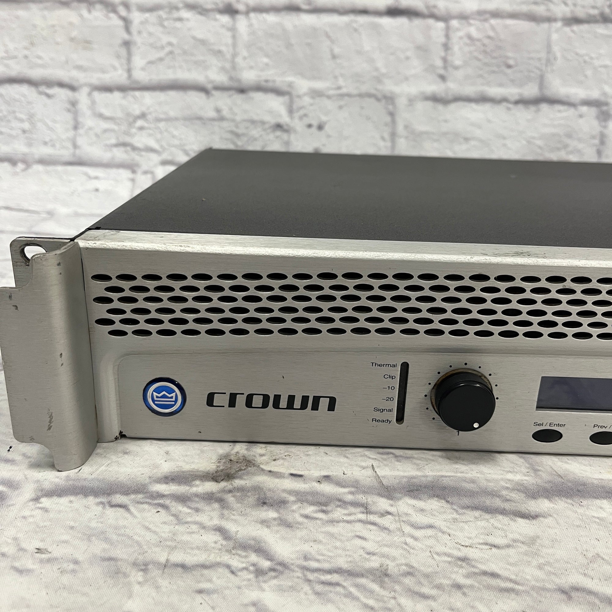 Crown XTI1000 Power Amp - Evolution Music