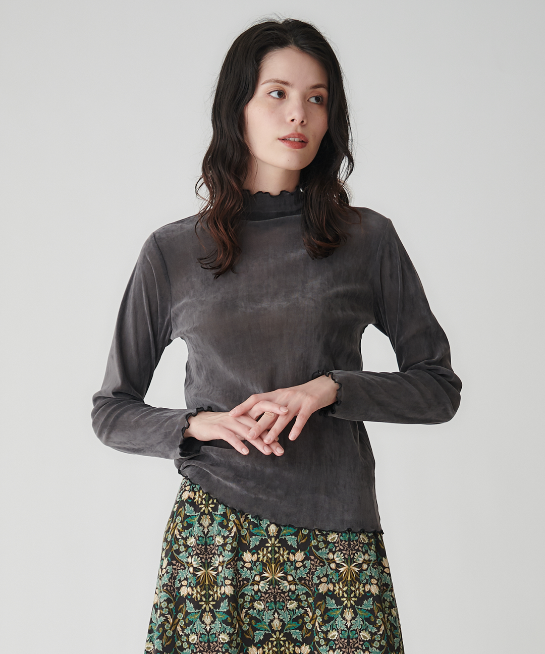 ベロアハイネックトップス – FACE SANS FARD