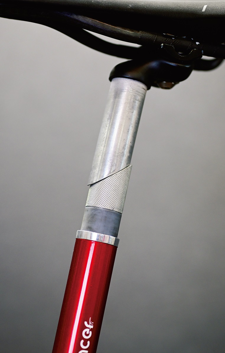 今野真一率いるチームが生み出した価値あるチタンフレーム「racer Ti