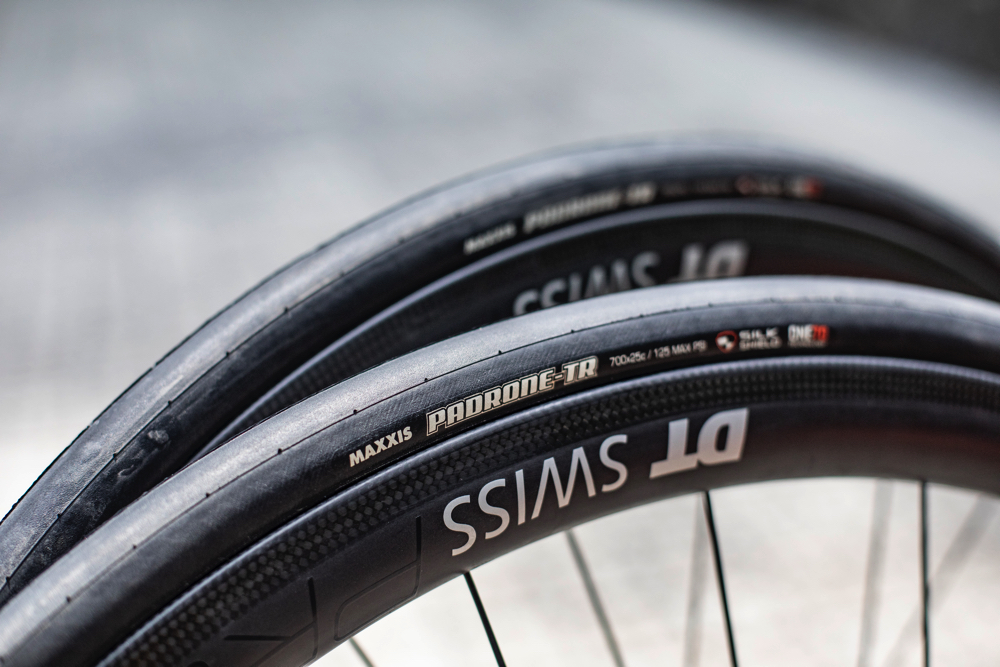 DT-SWiSS】ダークホース!? 的秀作のカーボンチューブレスレディ