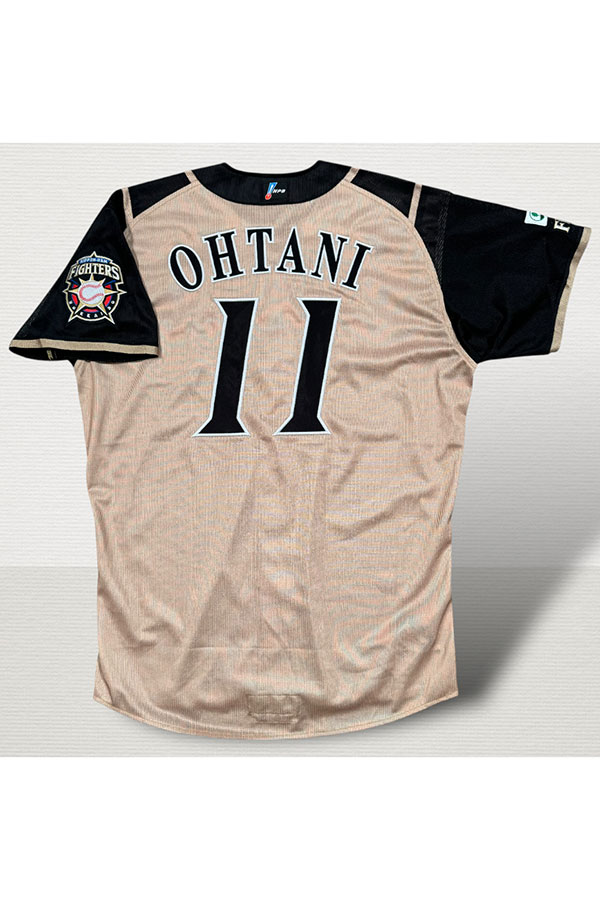 大谷翔平、2017年の日本ハムユニが米オークションに出品…入札は77万円