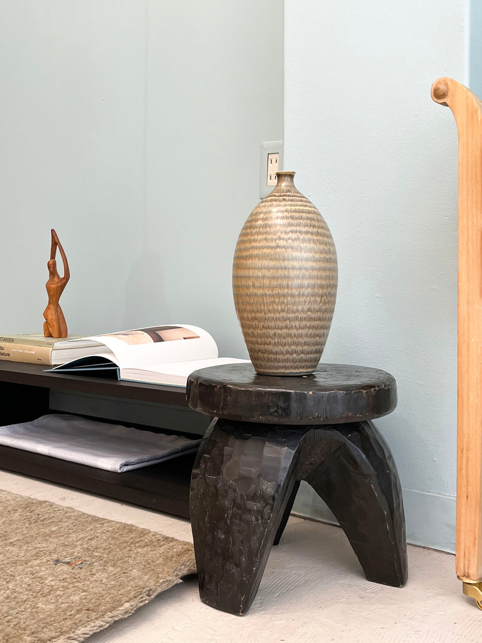 アフリカン スツール 木製 3本脚 椅子 民芸/African Wooden Stool