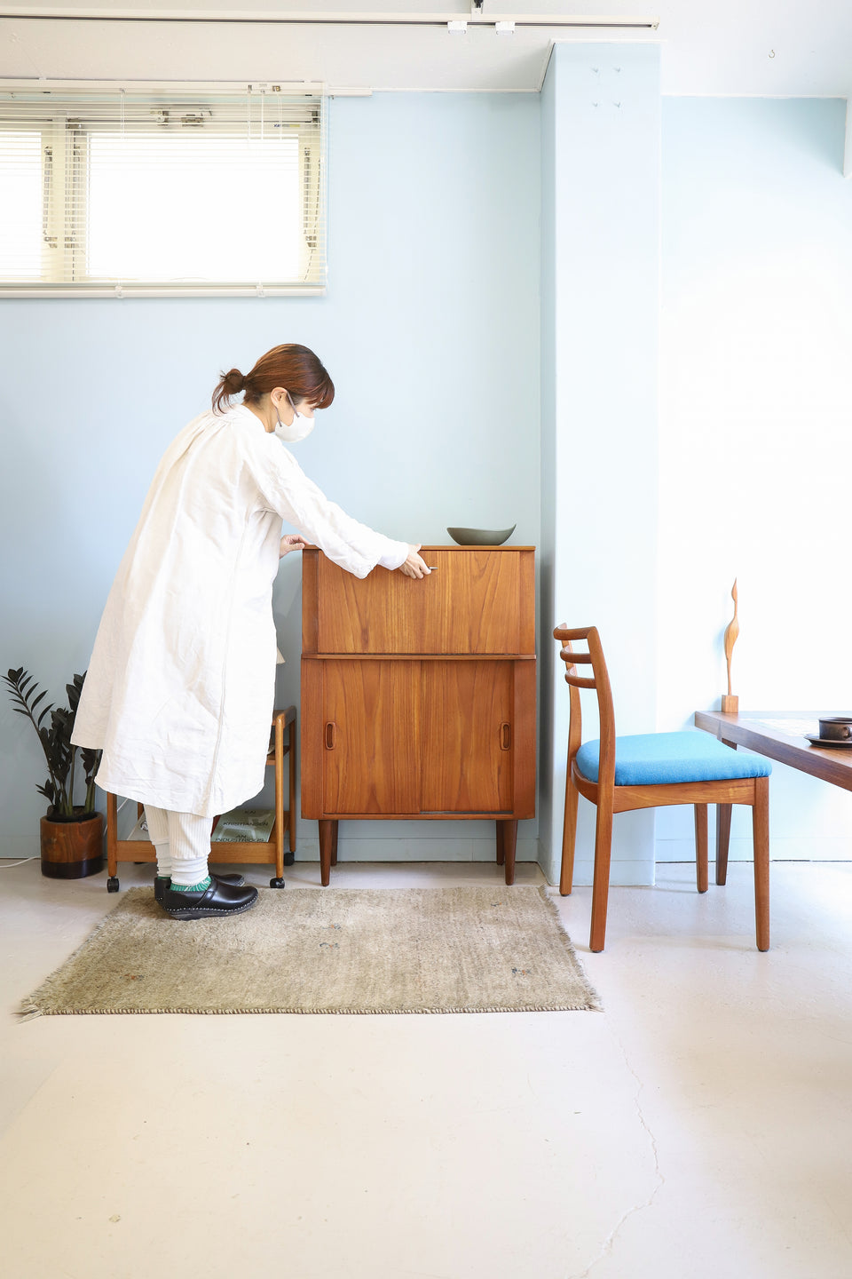 ミッドセンチュリーヴィンテージ ドリンクキャビネット ビューロー