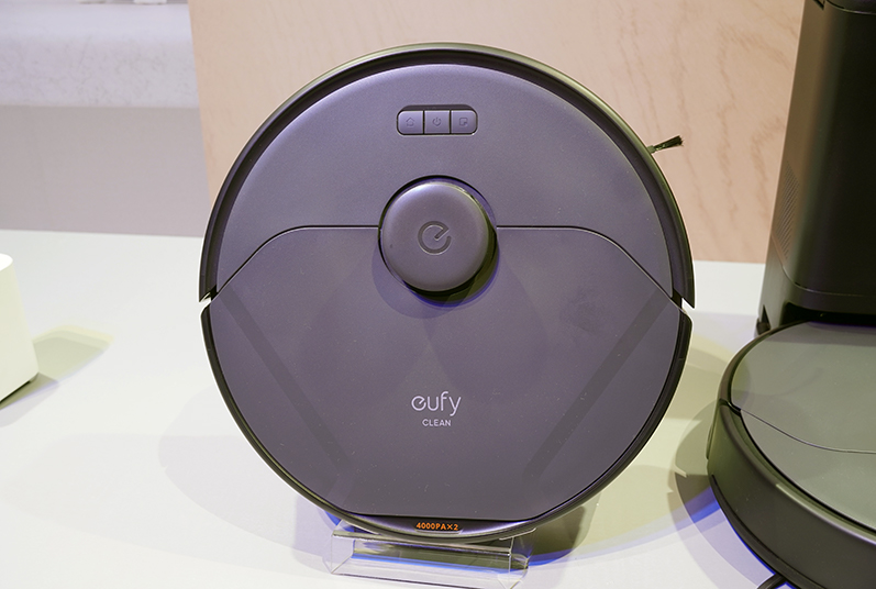 Anker、独自の毛がらみ除去システムを搭載したロボット掃除機「Eufy